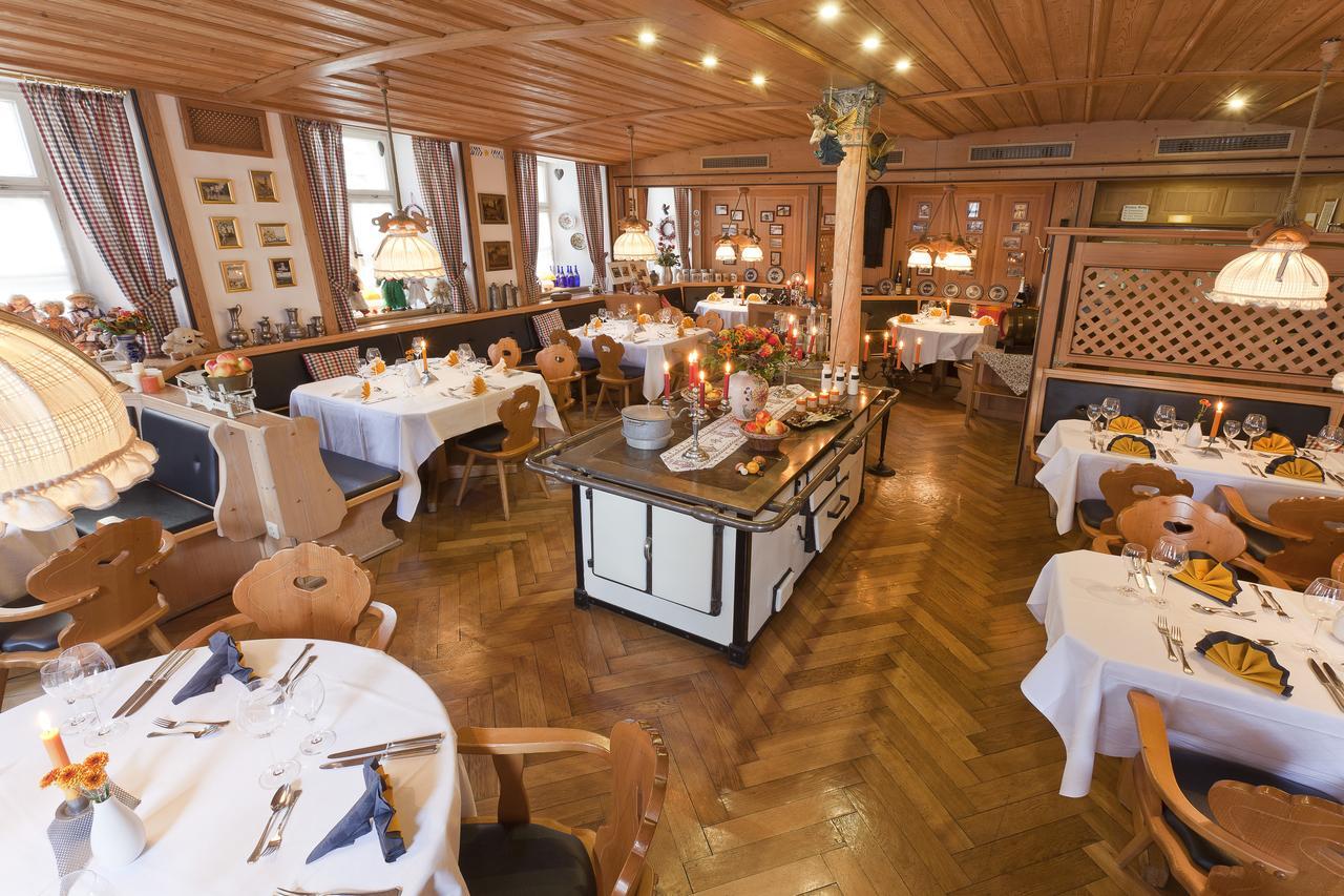 Kaiserhof Hotel Sonne เนิร์ดลิงเงน ภายนอก รูปภาพ