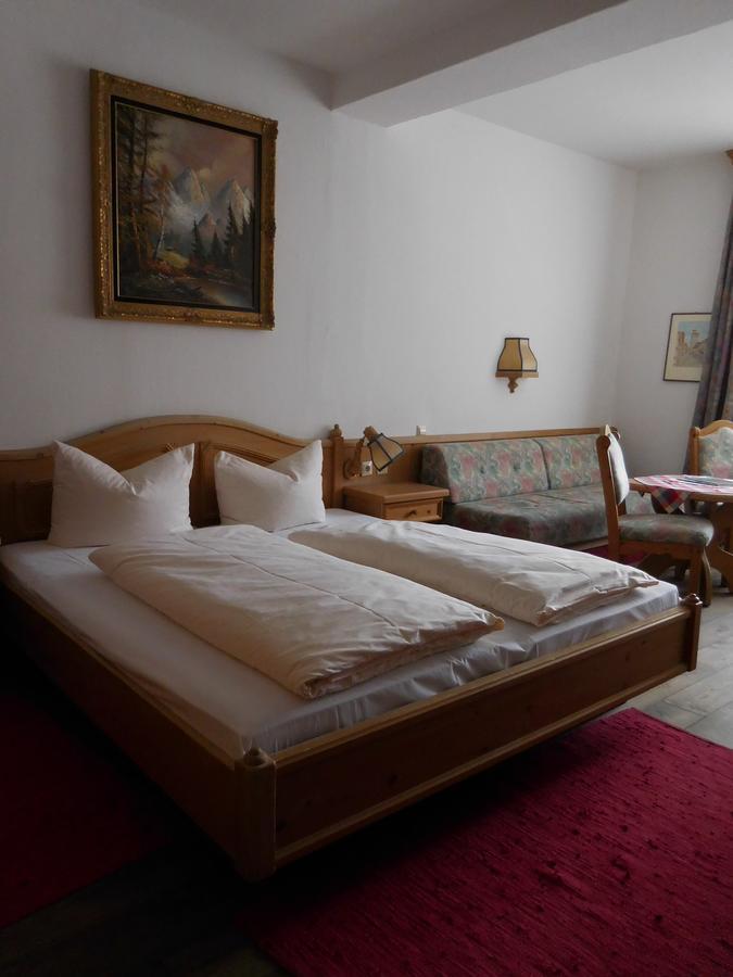 Kaiserhof Hotel Sonne เนิร์ดลิงเงน ภายนอก รูปภาพ