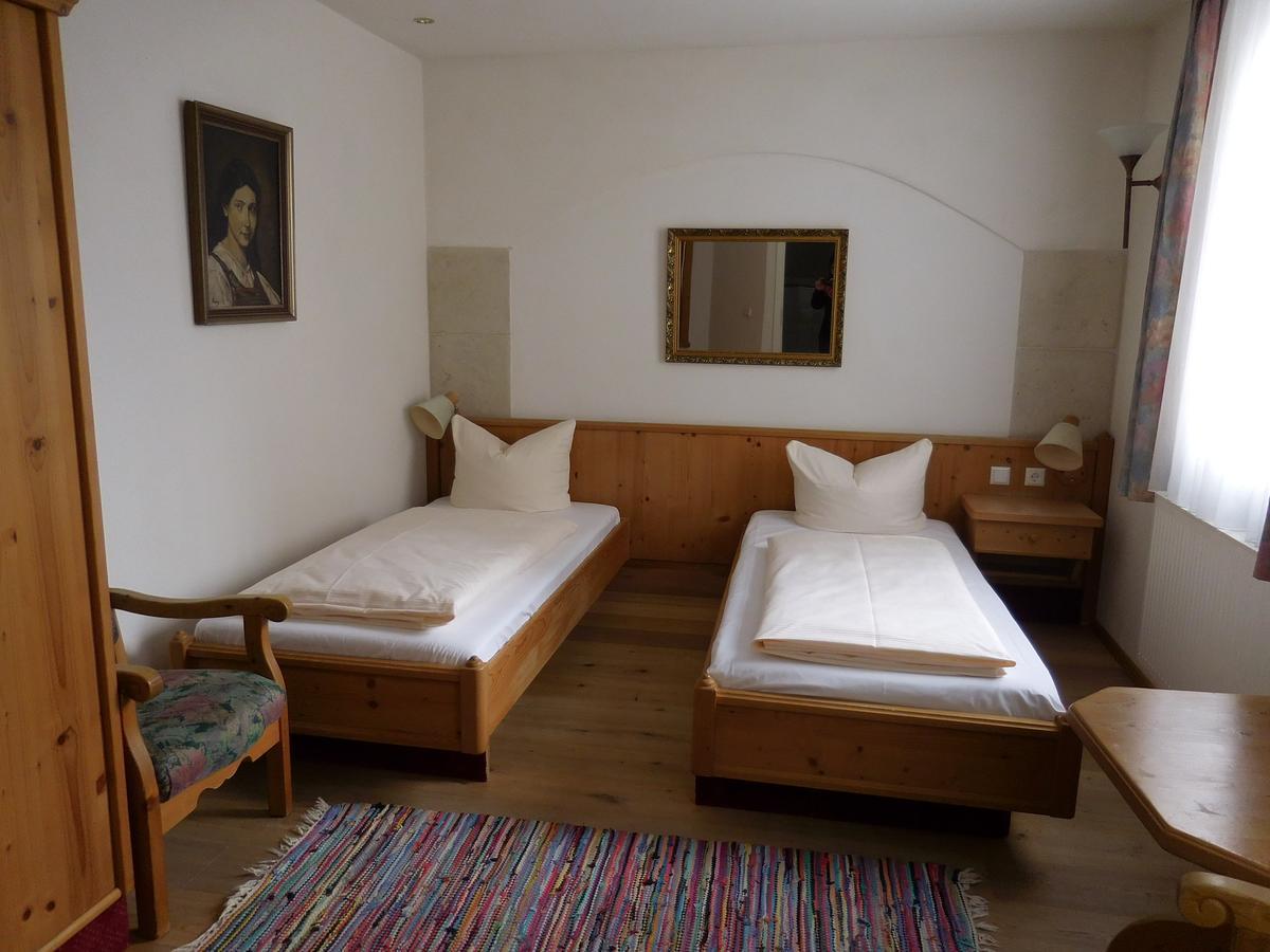 Kaiserhof Hotel Sonne เนิร์ดลิงเงน ภายนอก รูปภาพ